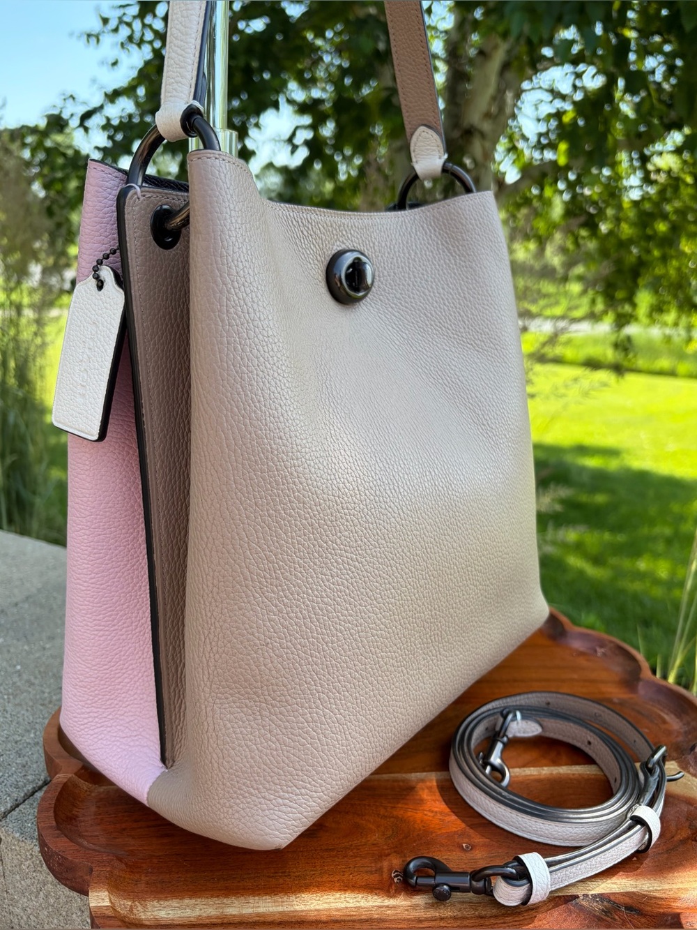 Coach Charlie Bucket Bag Tote Colorblock Pebble Leather Like New - Picture 4 of 17